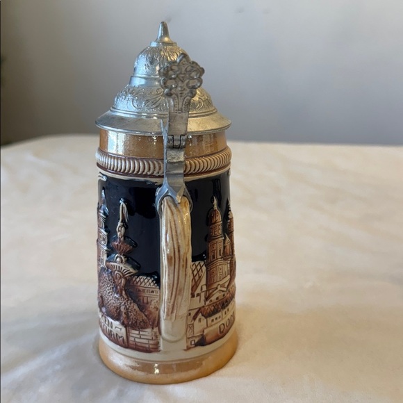 Vintage Colorful Salzburg by King and Schloss Lembeck Beer Steins - Picture 3 of 13